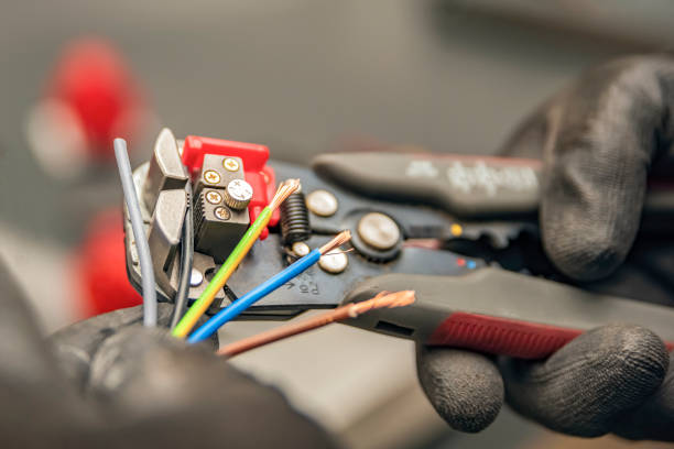 Best Local Electrician Companies  in Colfax, CA